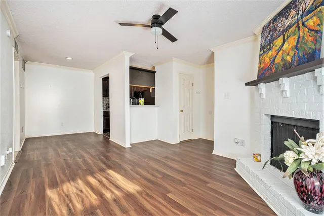 $1,000 | 1500 Bay Area Boulevard, Unit 170, Houston, TX 77058