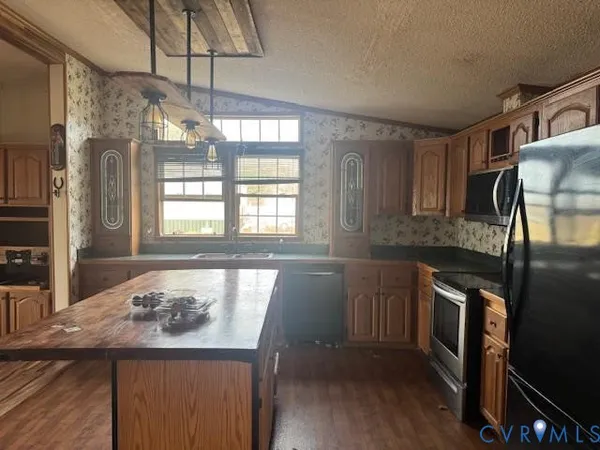 $350,000 | 11480 Blue Ridge Trail, Windsor, VA 23487