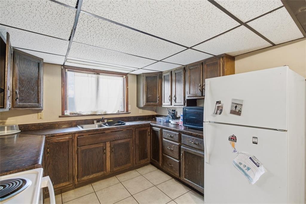 1057 Keene Street Springdale, PA 15144 - Photo 18 of 50