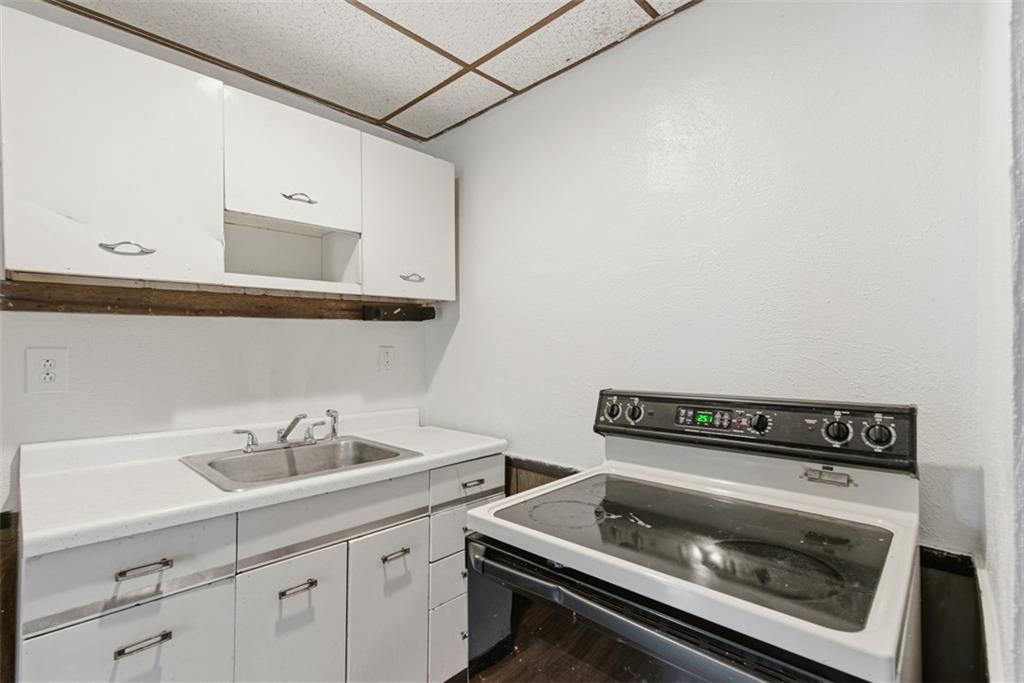 1057 Keene Street Springdale, PA 15144 - Photo 25 of 50