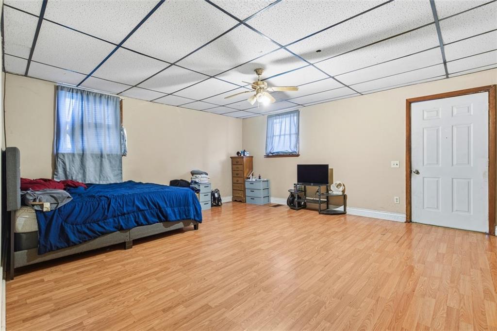 1057 Keene Street Springdale, PA 15144 - Photo 7 of 50