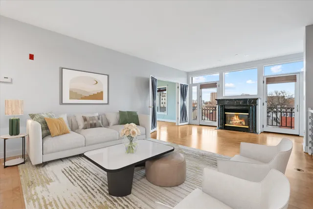 $375,000 | 1515 North Van Buren Street, Unit 404, Milwaukee, WI 53202