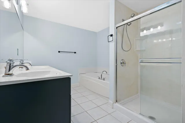 $375,000 | 1515 North Van Buren Street, Unit 404, Milwaukee, WI 53202