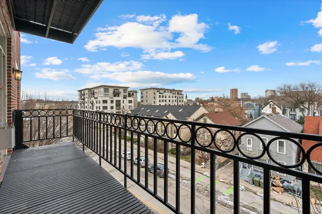 $375,000 | 1515 North Van Buren Street, Unit 404, Milwaukee, WI 53202