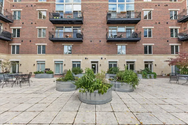 $375,000 | 1515 North Van Buren Street, Unit 404, Milwaukee, WI 53202