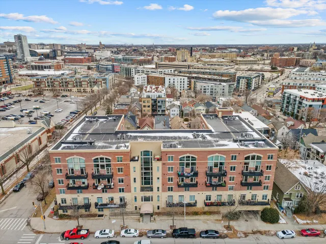 $375,000 | 1515 North Van Buren Street, Unit 404, Milwaukee, WI 53202