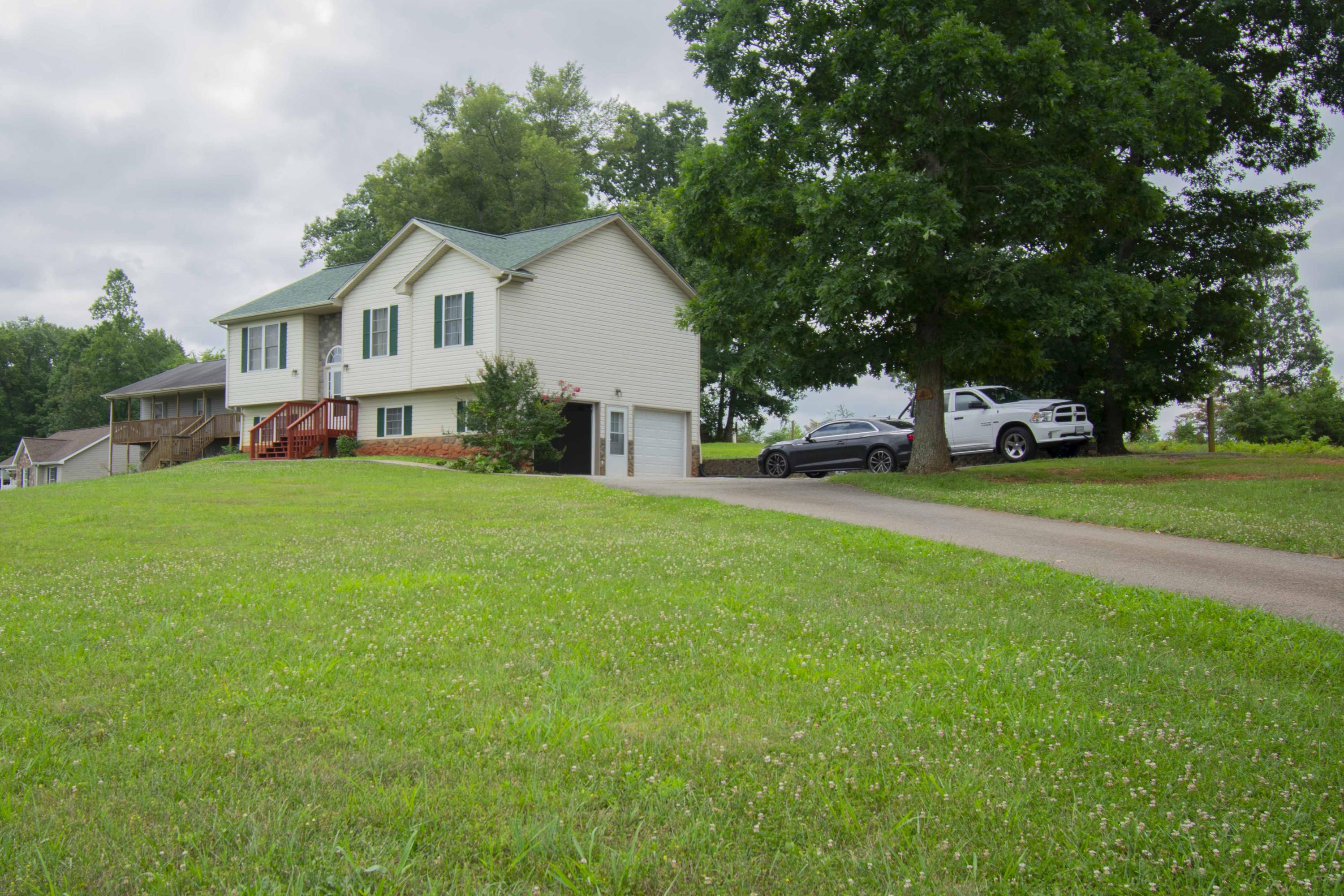 5474 Stewartsville Road Moneta, VA 24121 - Photo 3 of 25 Final 3 Low