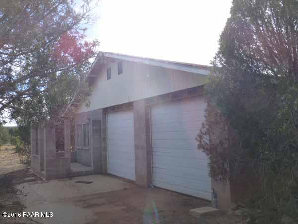 102 Rattlesnake Road Ash Fork, AZ 86320 - Photo 18 of 21 P1030578