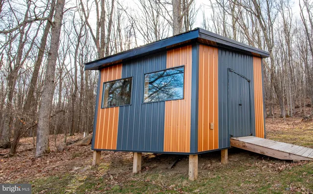 $585,000 | 355 Lonesome Pine Road, Oakland, MD 21550