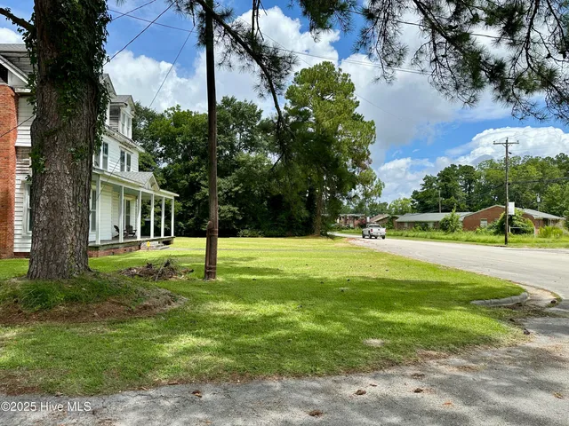 $150,000 | 207 North 5th Street, Aurora, NC 27806