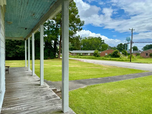 $150,000 | 207 North 5th Street, Aurora, NC 27806