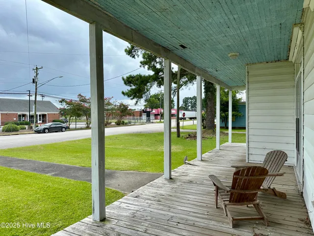 $150,000 | 207 North 5th Street, Aurora, NC 27806