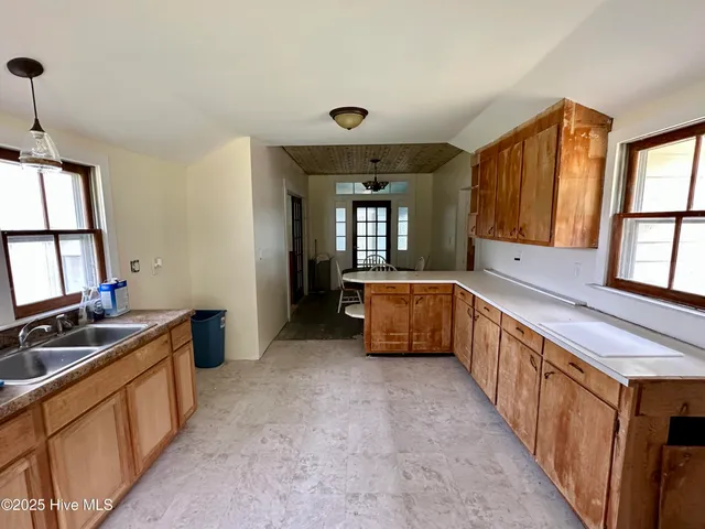 $150,000 | 207 North 5th Street, Aurora, NC 27806