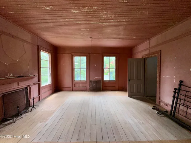 $150,000 | 207 North 5th Street, Aurora, NC 27806