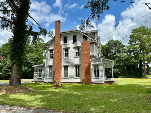 $150,000 | 207 North 5th Street, Aurora, NC 27806