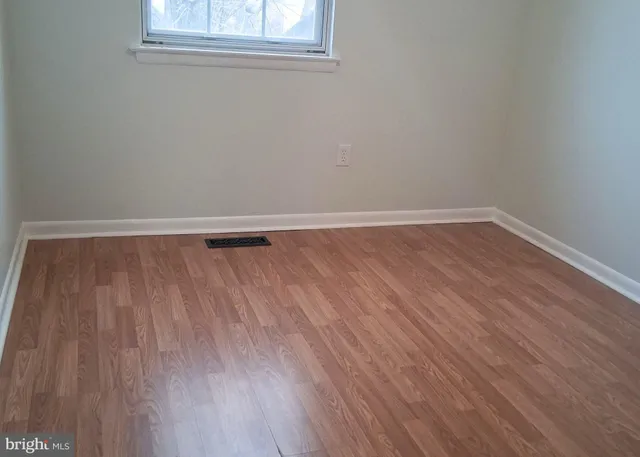 $2,700 | 14362 Southgate Court, Woodbridge, VA 22193