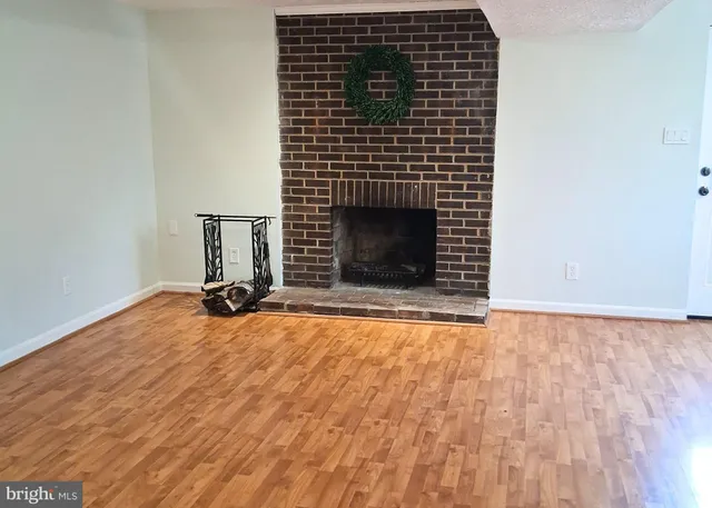 $2,700 | 14362 Southgate Court, Woodbridge, VA 22193