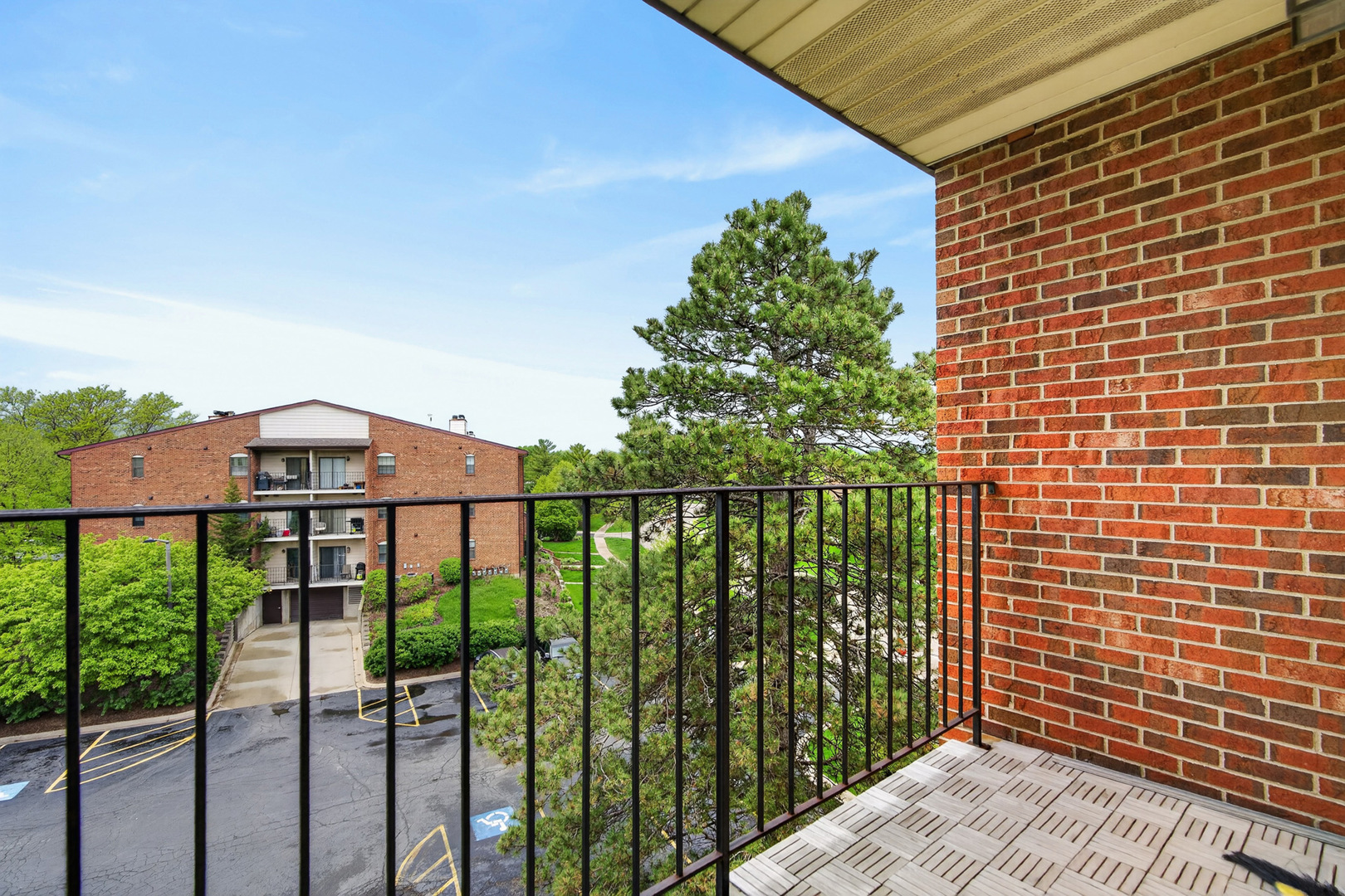 780 Weidner Road, Unit 307 Buffalo Grove, IL 60089 - Photo 8 of 16
