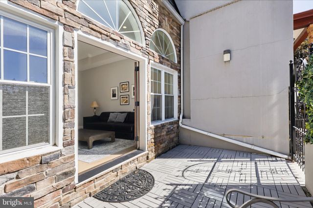 a view of an entryway