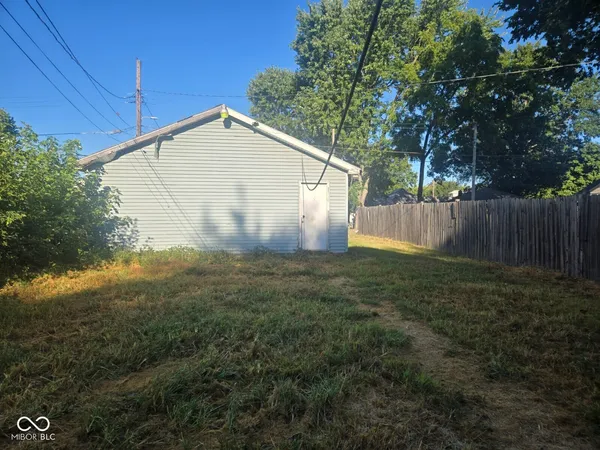 $49,900 | 1926 North 8th Street, Terre Haute, IN 47804