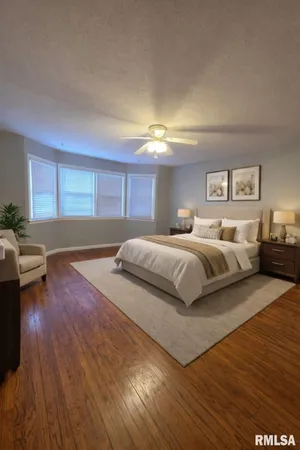 $216,500 | 436 Hickory Grove East, Quincy, IL 62305