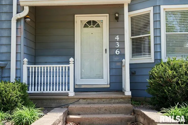 $205,000 | 436 Hickory Grove East, Quincy, IL 62305