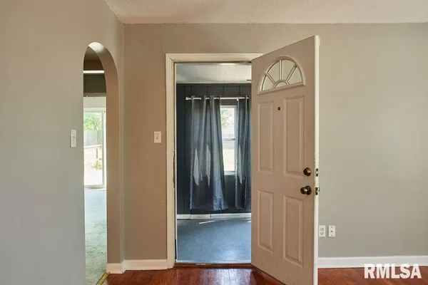 $205,000 | 436 Hickory Grove East, Quincy, IL 62305