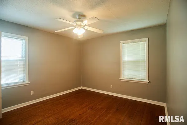 $205,000 | 436 Hickory Grove East, Quincy, IL 62305