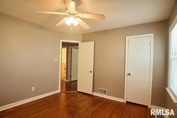 $205,000 | 436 Hickory Grove East, Quincy, IL 62305