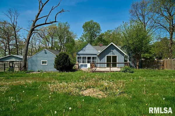$205,000 | 436 Hickory Grove East, Quincy, IL 62305