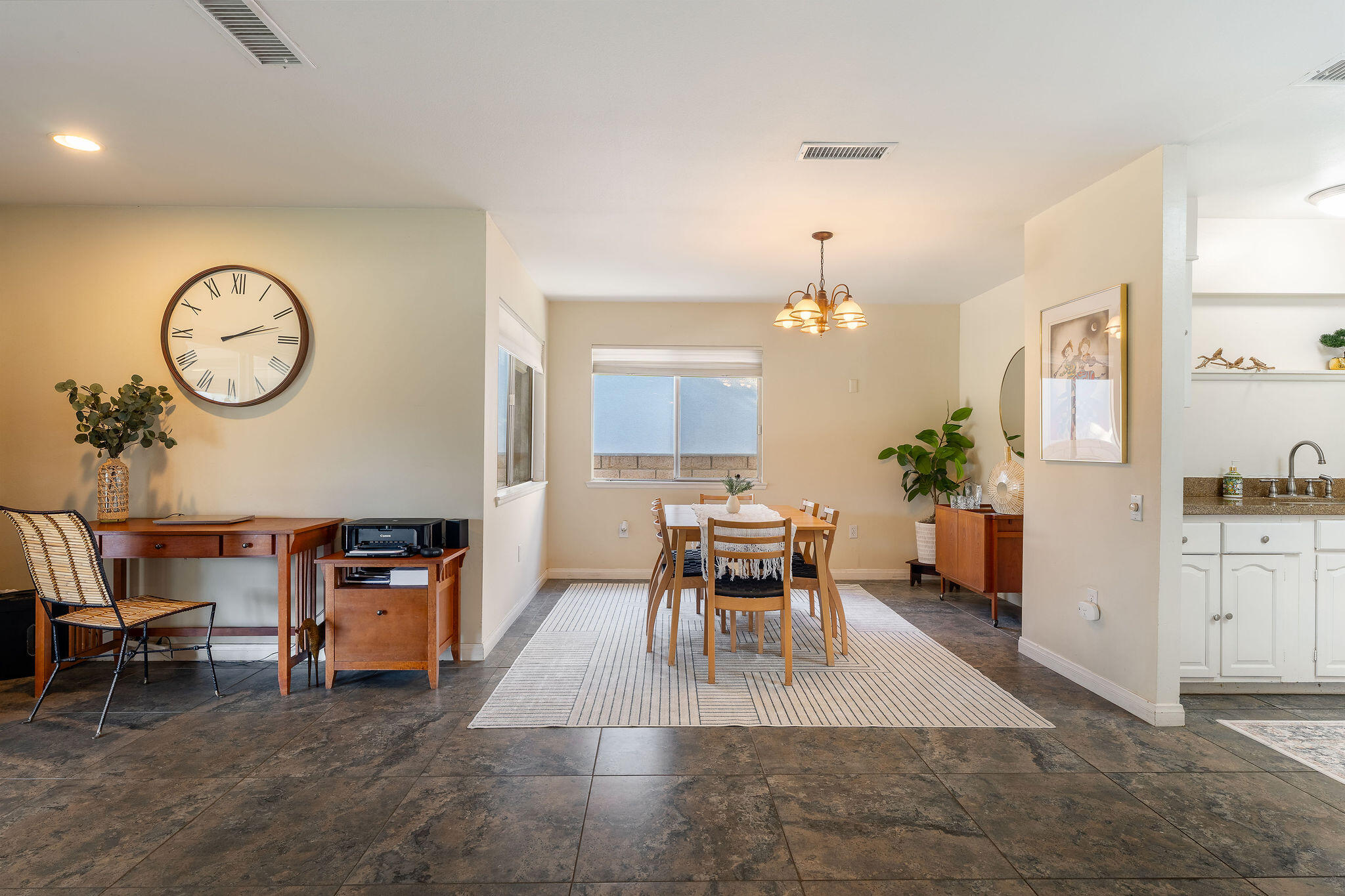 42735 Kansas Street Palm Desert, CA 92211 - Photo 13 of 48 42735KansasSt-12