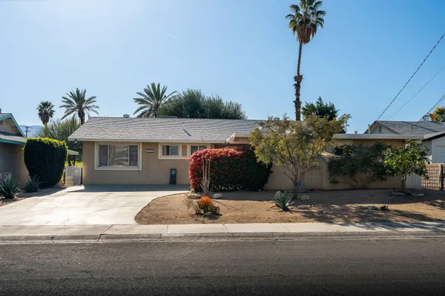 $449,000 | 42735 Kansas Street, Palm Desert, CA 92211