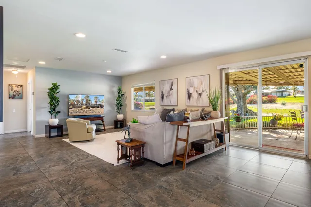 $449,000 | 42735 Kansas Street, Palm Desert, CA 92211