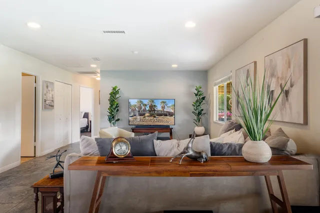 $449,000 | 42735 Kansas Street, Palm Desert, CA 92211