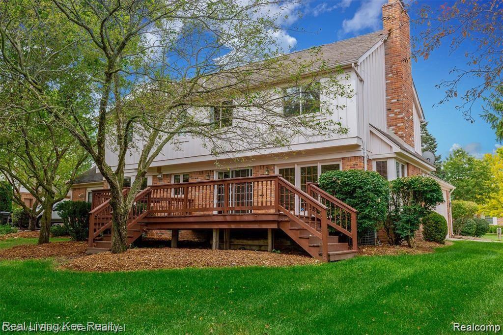 3577 Wedgewood Drive Rochester, MI 48306 - Photo 30 of 35 3577 31.jpg