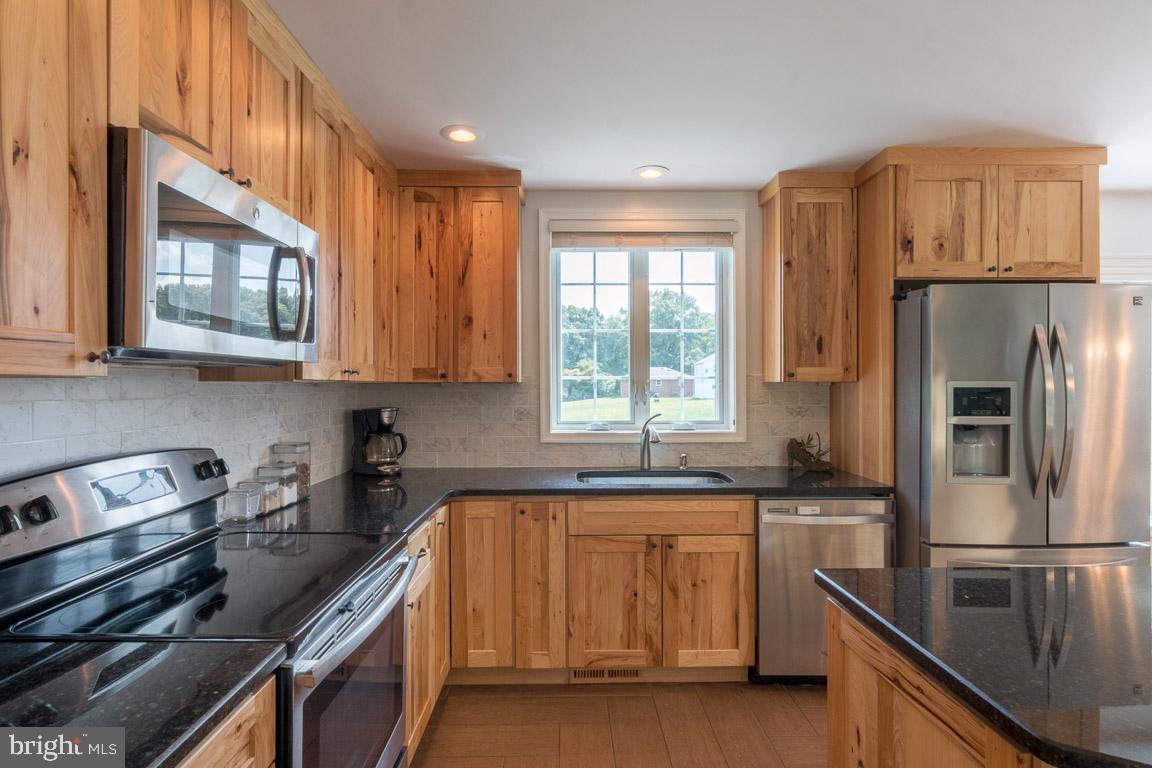 8238 New Cut Road Severn, MD 21144 - Photo 16 of 41 Modern Kitchen with Upgraded Cabinets/Granite