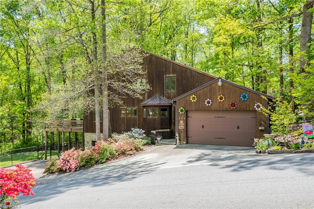 426 Farmstead Road Winston-Salem, NC 27107 - Photo 1 of 48 426 Farmstead Rd A relaxing retreat!