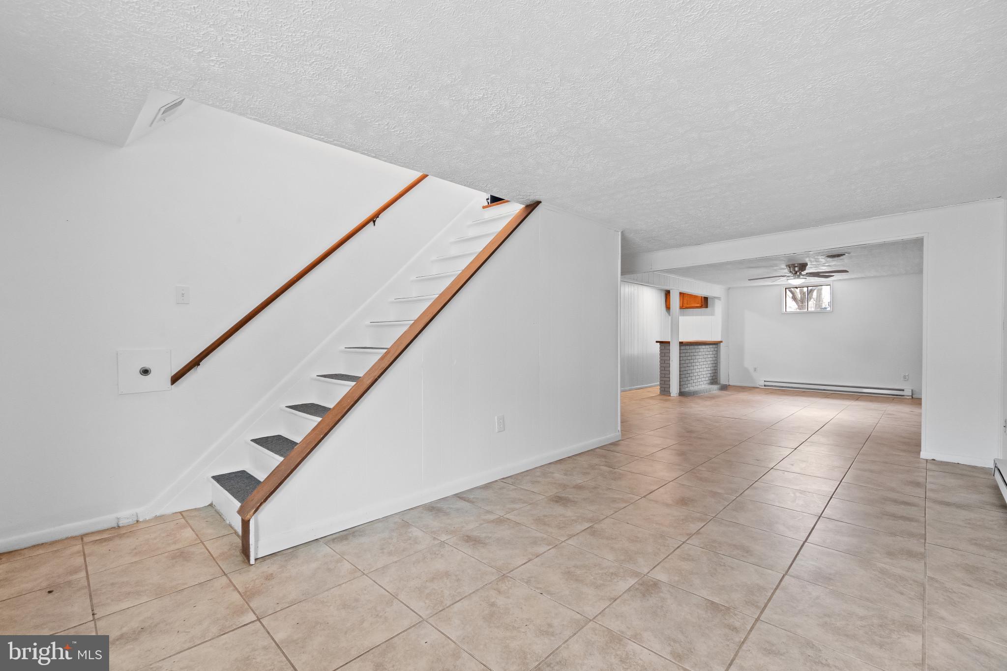 981 Westway Annapolis, MD 21409 - Photo 18 of 38 a view of an empty room with stairs