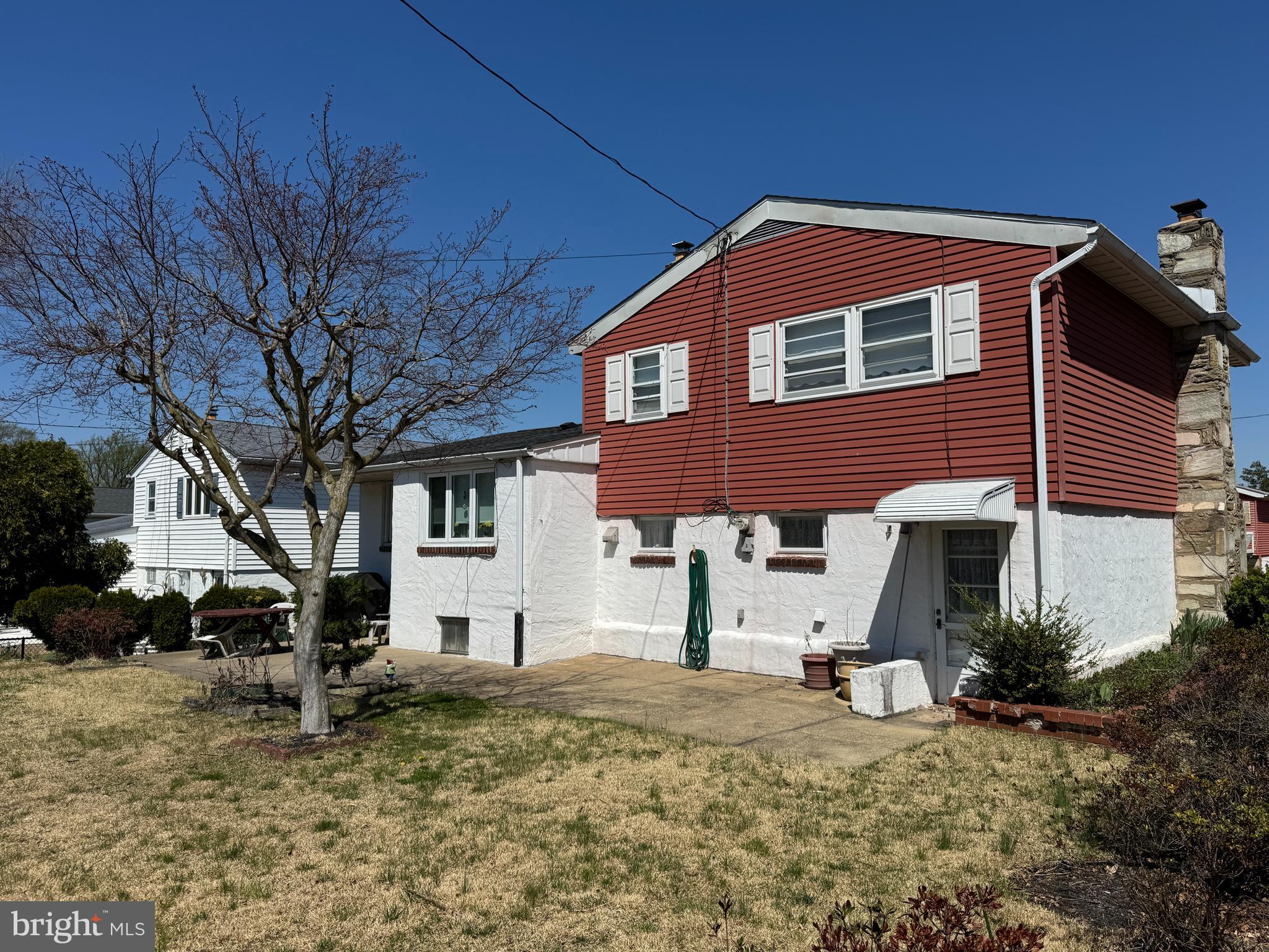 3814 Brookview Road Philadelphia, PA 19154 - Photo 11 of 13 Exterior Rear with exit