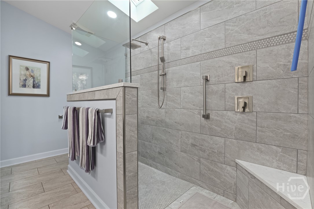 6 Ramsgate Road Savannah, GA 31419 - Photo 20 of 39 Shower in Main Bath