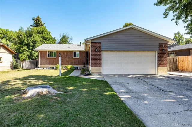 $739,900 | 2450 Miller Street, Lakewood, CO 80215