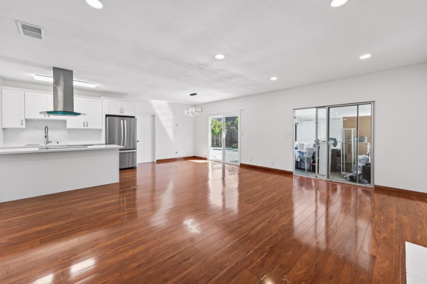 14234 Tiburon Road San Leandro, CA 94577 - Photo 6 of 36