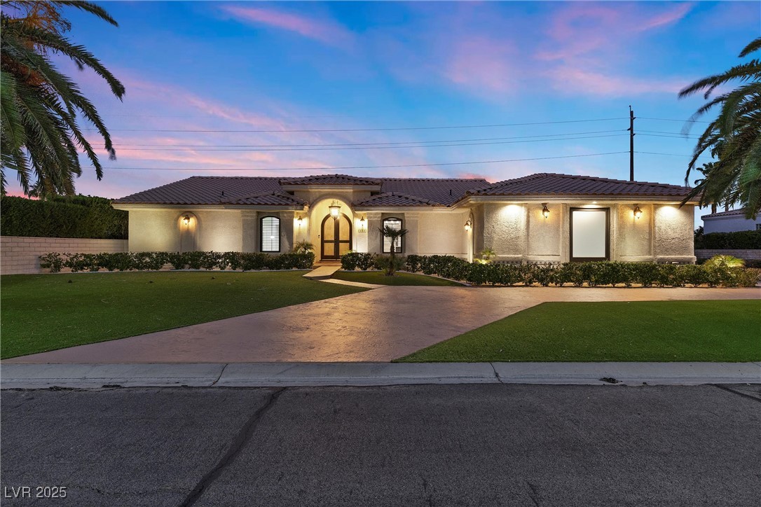 Welcome home to 5555 West Desert Inn!