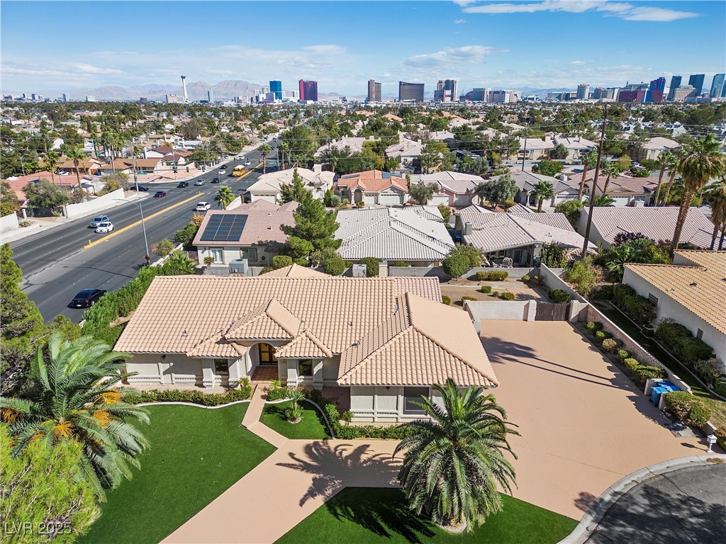 5555 West Desert Inn Road Las Vegas, NV 89146 - Photo 33 of 50 Stunningly updated Spanish-inspired home with strip views!