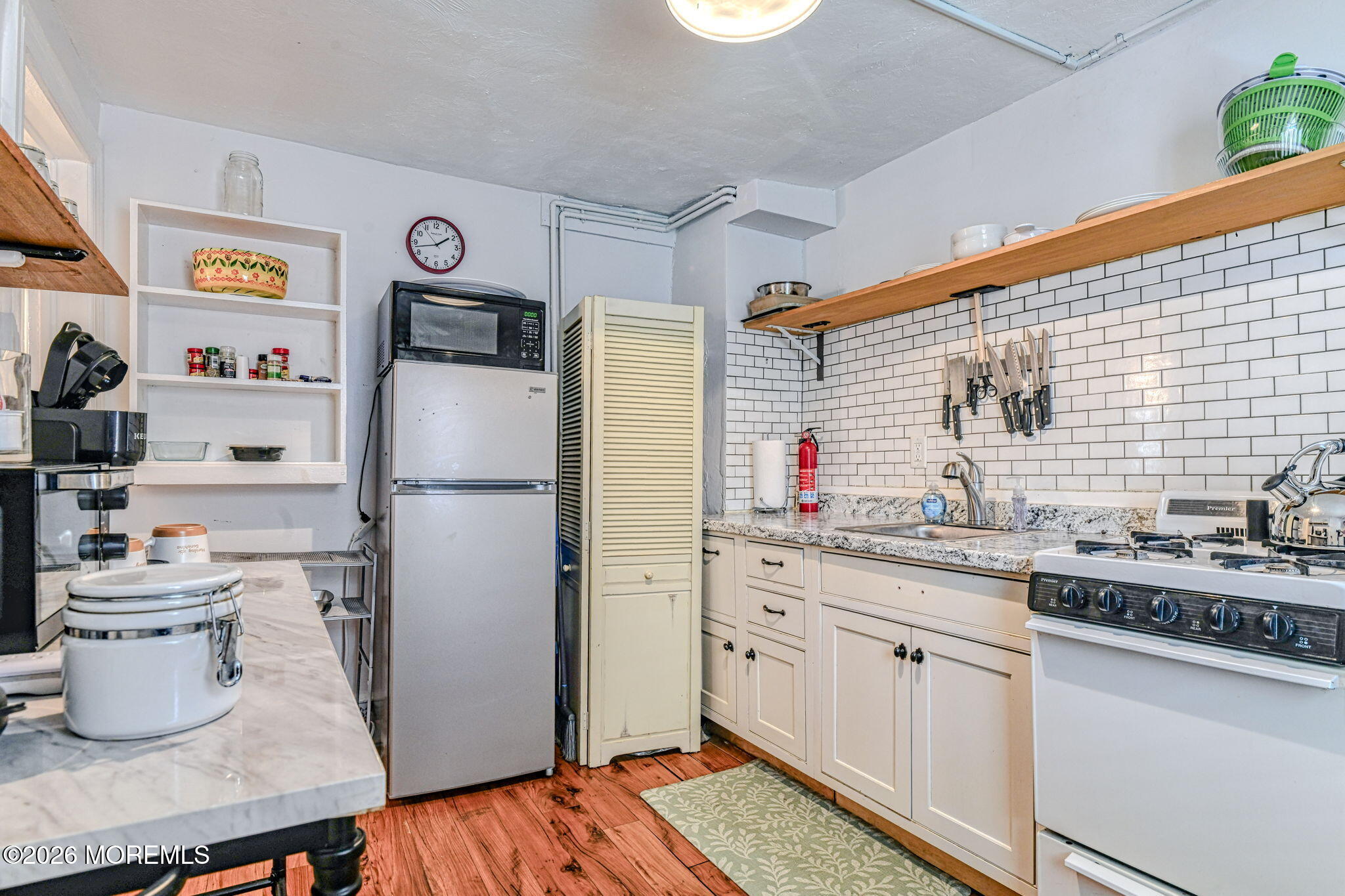 19 Webb Avenue, Unit 1W Ocean Grove, NJ 07756 - Photo 5 of 14 Kitchenette