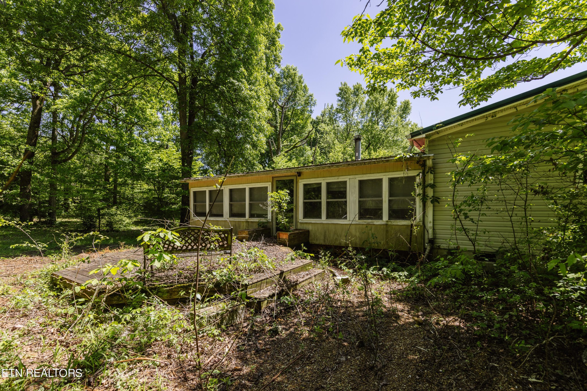 5937 Morganton Road Greenback, TN 37742 - Photo 9 of 47 Gallery Image 9
