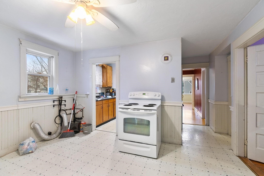 13 Hitchcock Road Worcester, MA 01603 - Photo 22 of 40