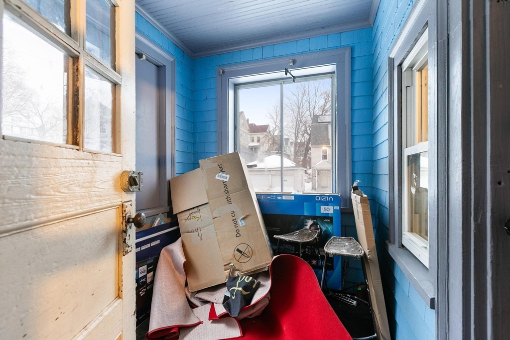 13 Hitchcock Road Worcester, MA 01603 - Photo 32 of 40