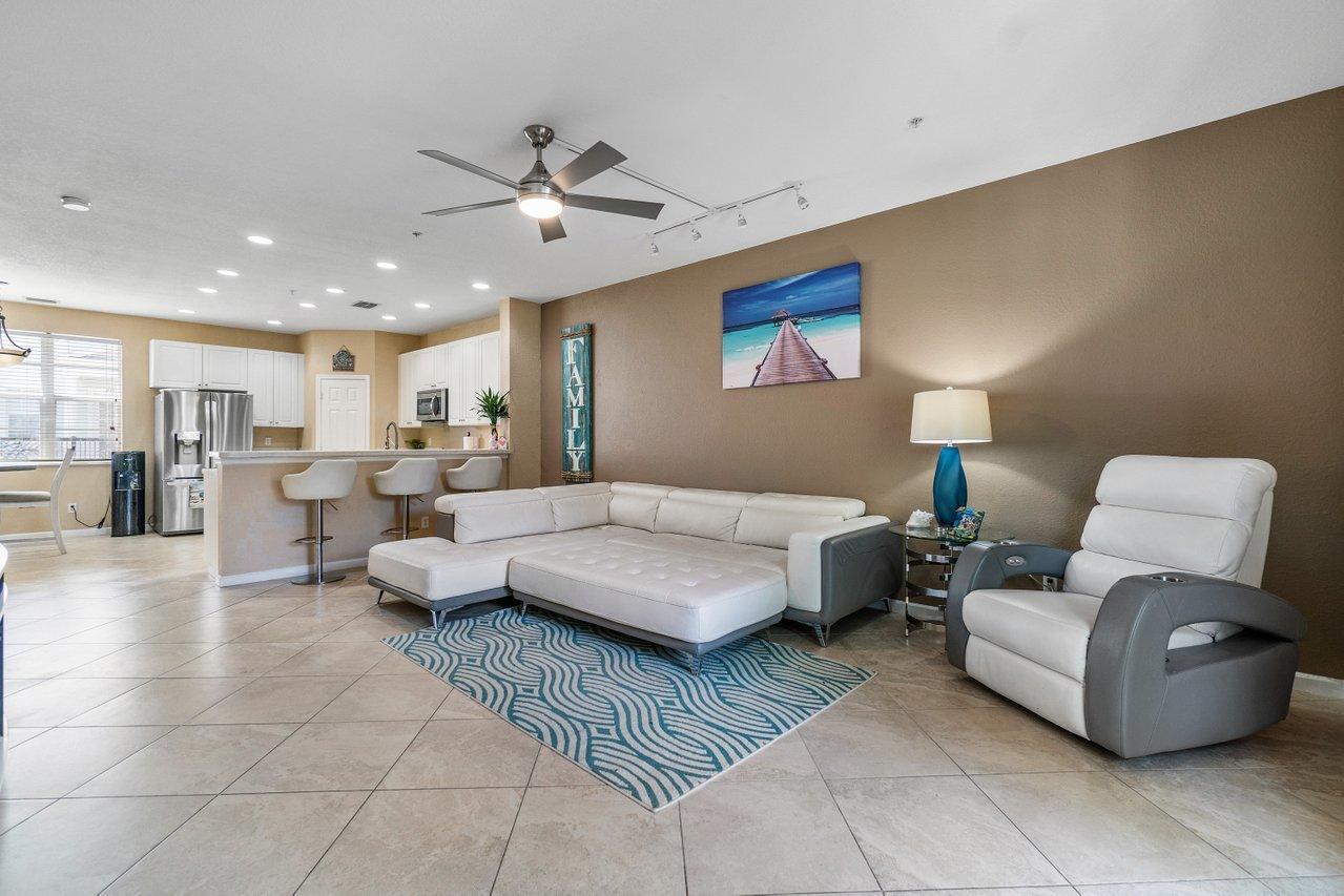 159 Greenwich Circle Jupiter, FL 33458 - Photo 6 of 30 Living, Dining and Kitchen