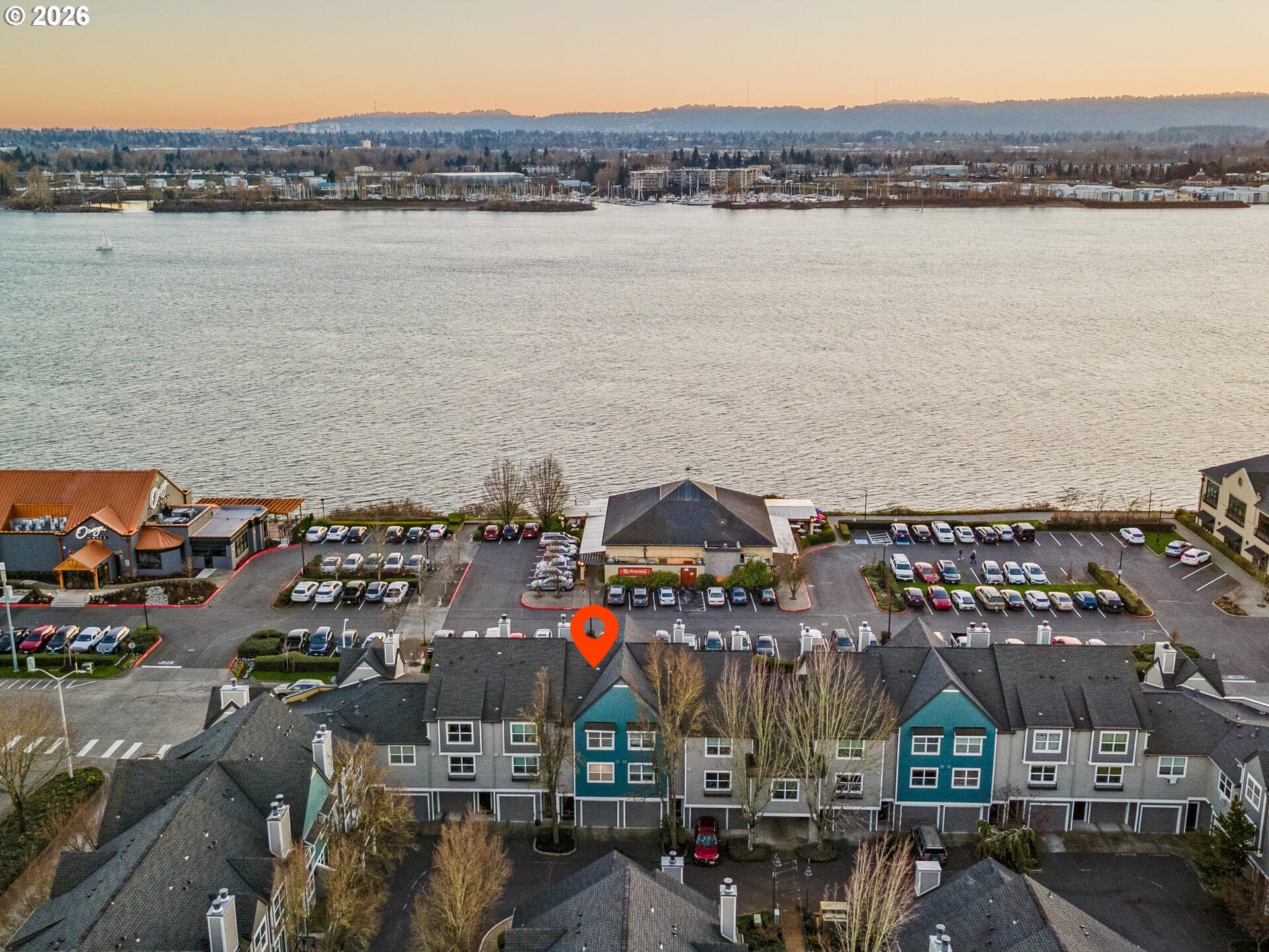 758 Southeast Fairwinds Loop Vancouver, WA 98661 - Photo 28 of 30 a view of a city